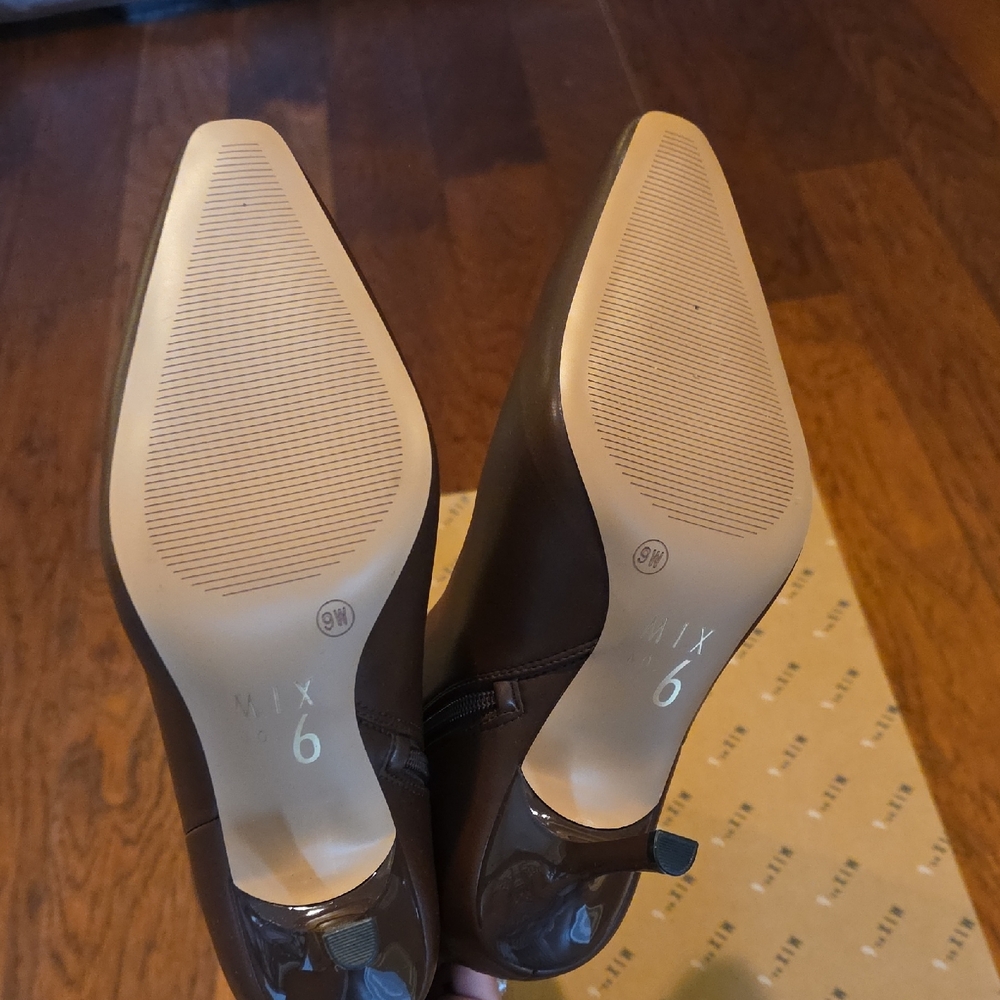 Mix No. 6 Brown Heeled Boots - Picture 3 of 4